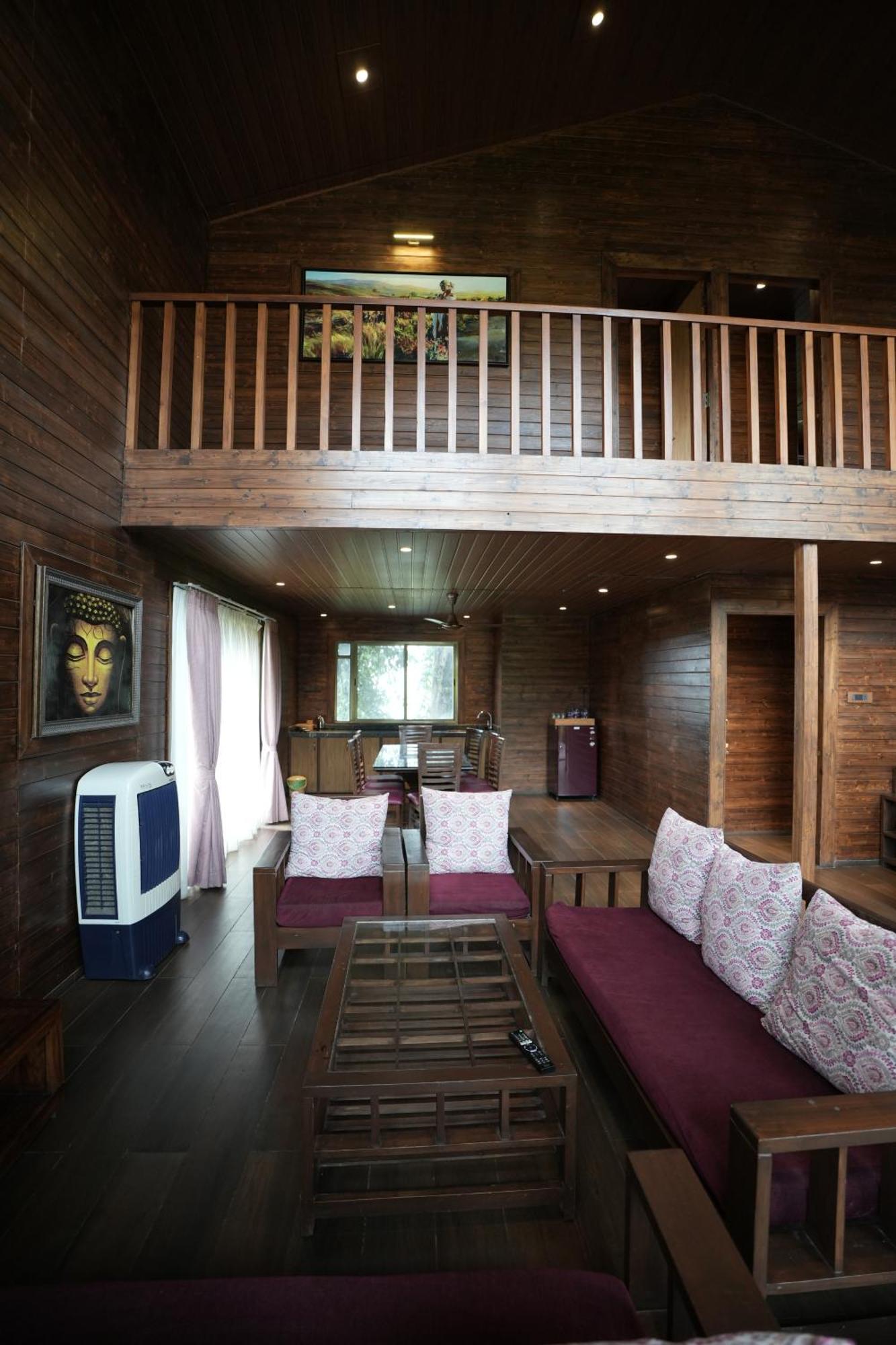 Lotus Farms Resort, Mahableshwar マハバレシュワール エクステリア 写真