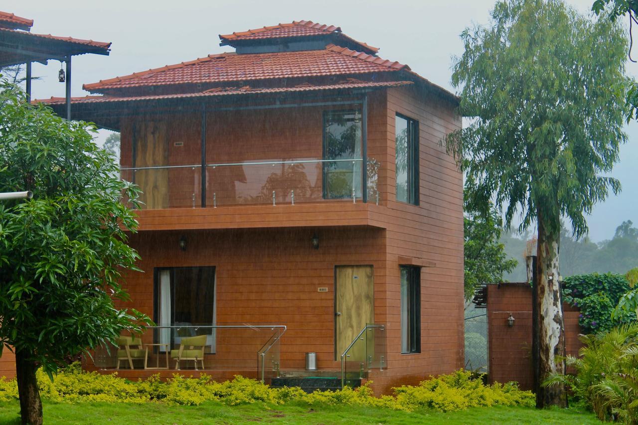 Lotus Farms Resort, Mahableshwar マハバレシュワール エクステリア 写真